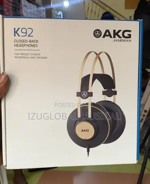 Akg Closed- Back Headphone