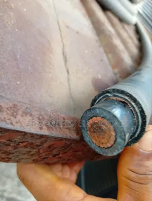 Feed Pillar