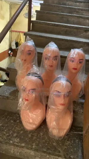 Plastic Long Necks Female Heads
