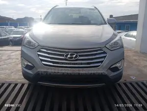 Hyundai Santa Fe Limited 4dr SUV AWD (3.3L 6cyl 6A) 2015 Gray