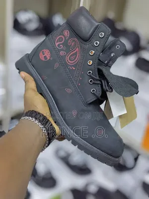 Designed Leather Tims