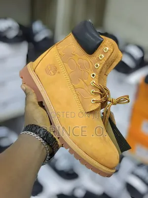 Head Sketched Timberland Boot