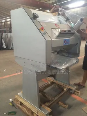 Commercial French Bread Dough Moulder / Baguette Molding Machine