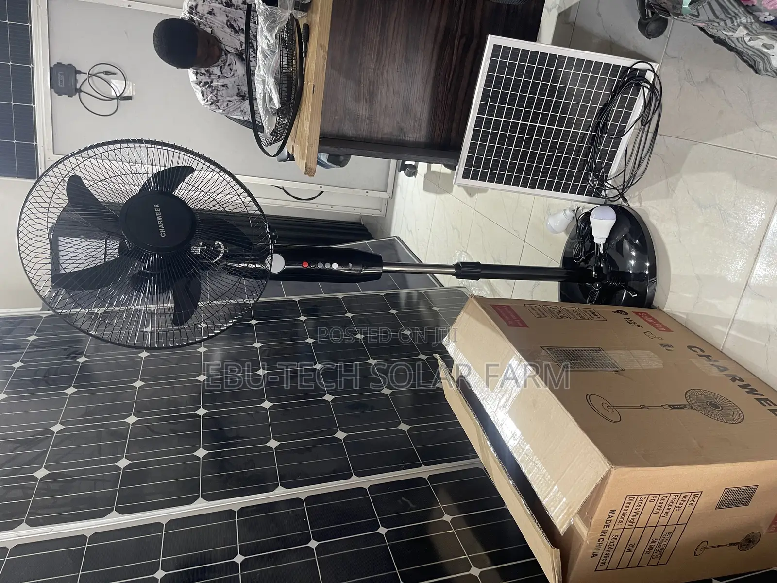 Dc/Ac Reachable Solar Fan