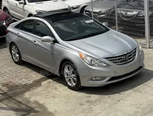 Hyundai Sonata 2013 Silver