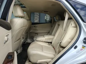 Lexus RX 350 FWD 2013 White