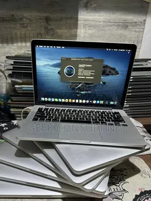Laptop Apple MacBook Pro 2015 8GB Intel Core i5 SSD 128GB