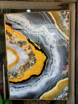 Wavy Acrylic Stoned Frame