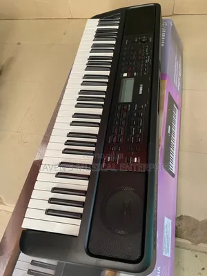 Yamaha PSR-E383 Portable Electronic Keyboard