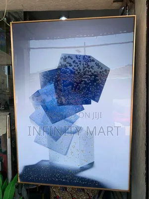 Square Patterned Acrylic Stoned Frame