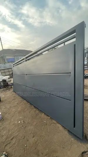 Xclusive Sliding Grey Gate