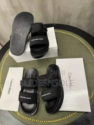 Brand New Calvin Klein Jeans Men’S Black Sandals – Original