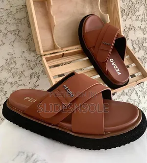 Pedro Men's Cross-Design Pam Slippers