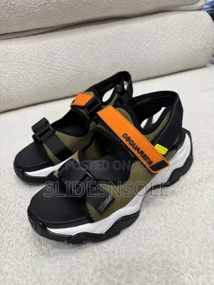 Dsquared2 ‘Wave’ Sandals – Stylish Designer Footwear