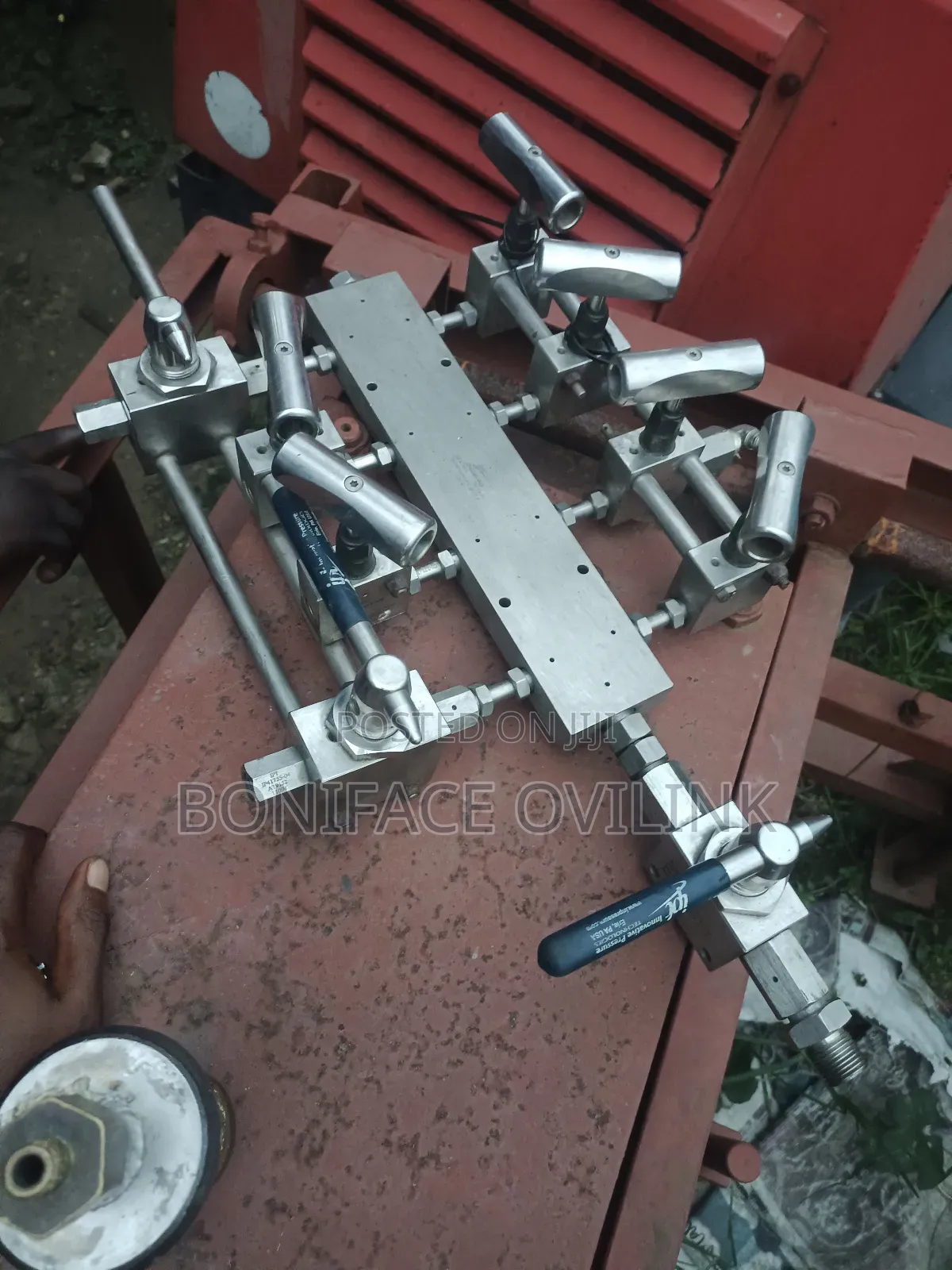 Air Manifold