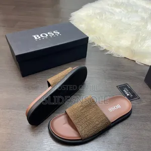 Hugo Boss Bay Sliders – Premium Casual Footwear