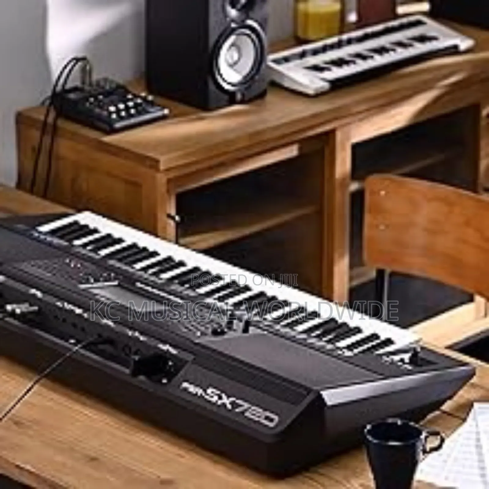 Yamaha Keyboard Psrsx720