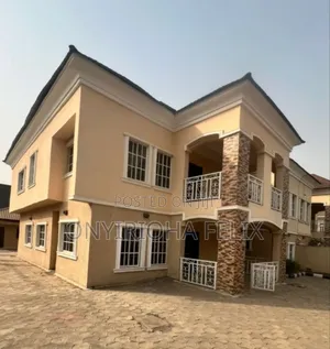 5bedroom Duplex in a Major Road