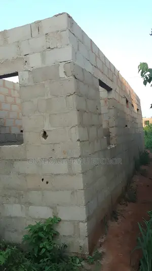 2bdrm Bungalow in Isiu for sale