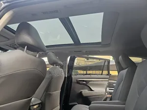 Toyota Highlander Platinum FWD 2020 Silver