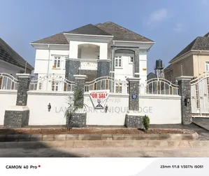 4bdrm Duplex in Estate Queen, Gwarinpa for sale