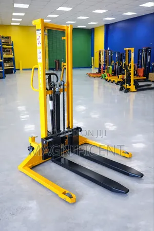 Heavy-Duty Manual Hydraulic Stacker