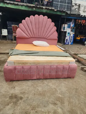 Executive 6by6 Unique Padded Bed Stand