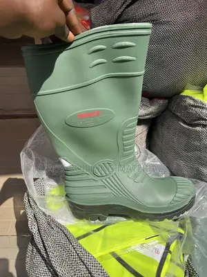 Trucker Rubber Safety Rainboot