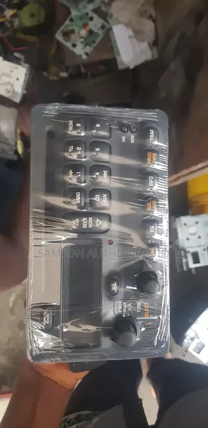 Original Followcome Basic Radio Toyota Matrix 2002 Model