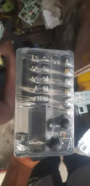 Original Followcome Basic Radio Toyota Matrix 2002 Model