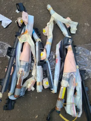 Toyota Corolla Srs Roof Curtain Airbag. 2014-2018.