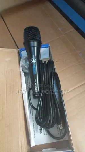 Akg Wired Microphone  With Mic Holder