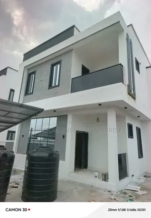 4bdrm Duplex in Unilag Estate Magodo for sale