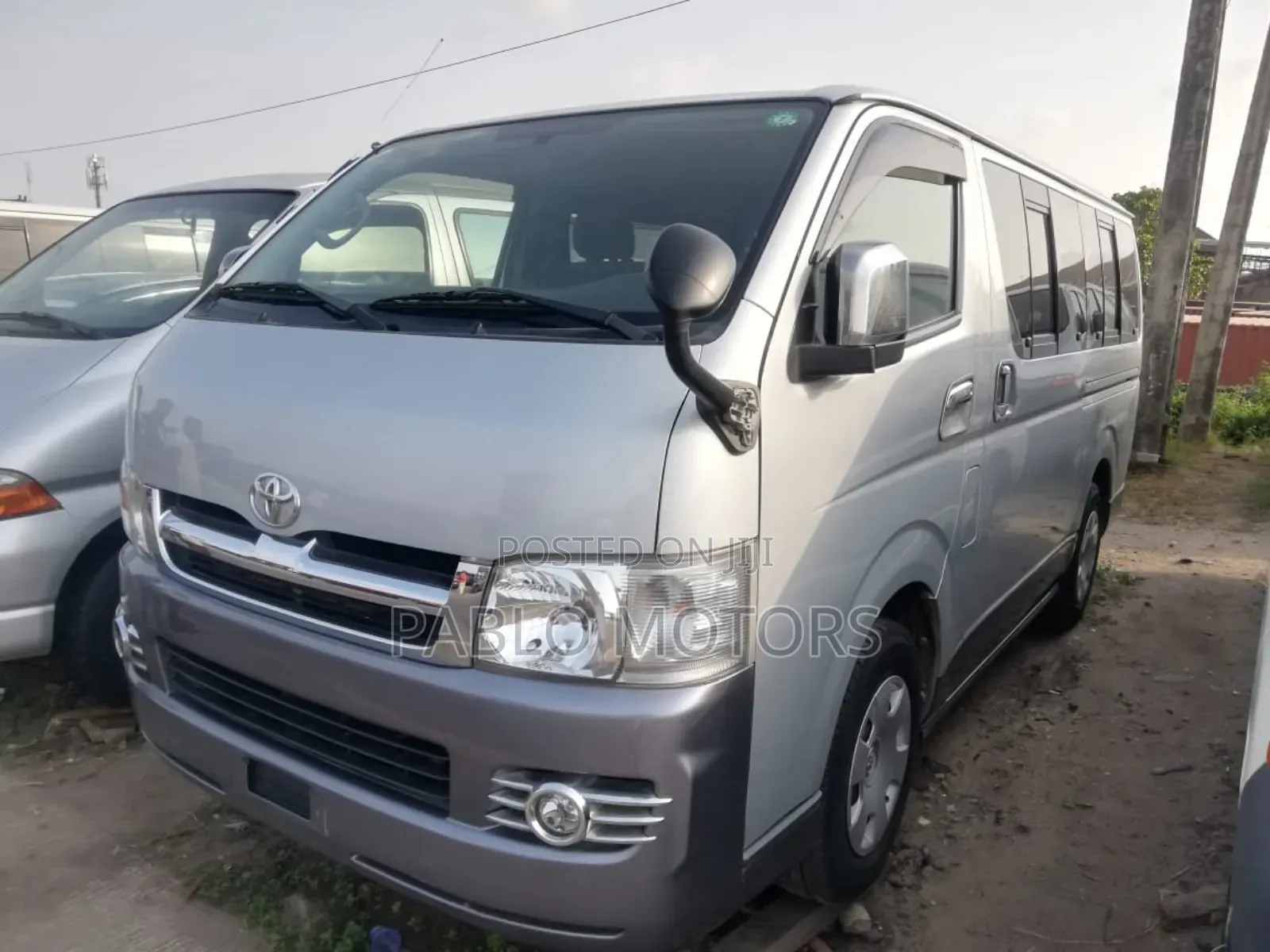 Toyota HiAce 2013 Grey