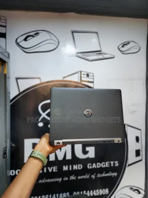 Laptop Dell Latitude E7470 8GB Intel Core i7 SSD 256GB
