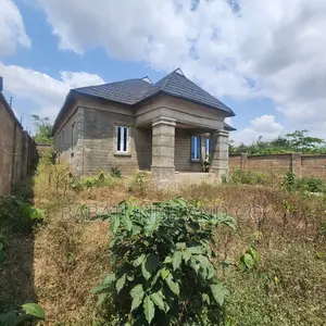 4bdrm Bungalow in Soka for sale