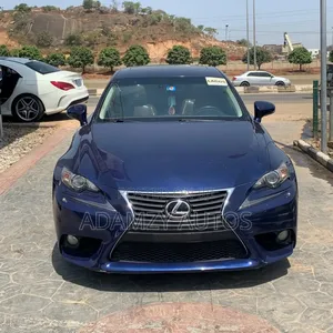 Lexus IS 2014 Blue