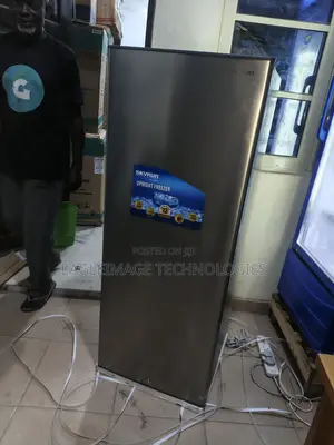 High-Efficiency Skyrun 185l Upright Freezer for Your Home.
