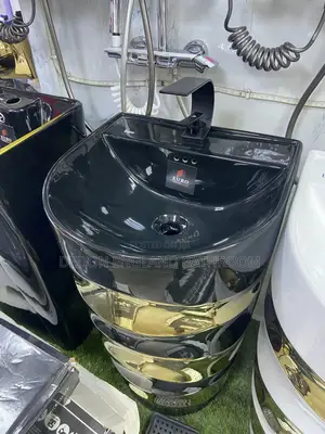 High Quality England Black and Gold Standing Wash Hand Basin