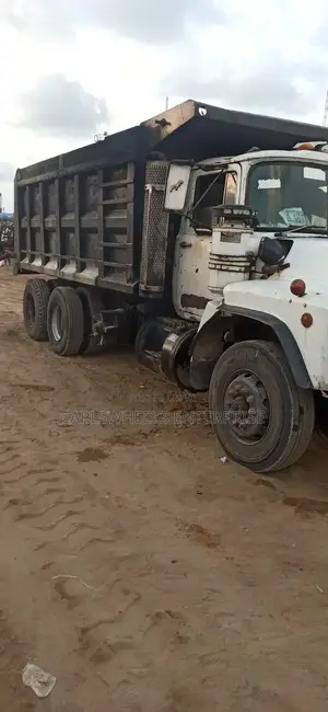 Fairly Nigeria Used Mack Lr Tipper Dump Truck