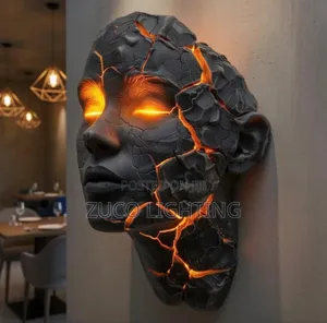 Model Luxury Wall Mount Light