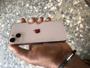 Apple iPhone 13 128 GB Pink