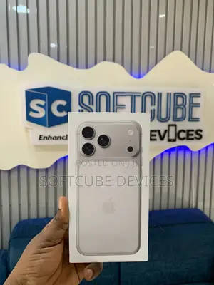 New Apple iPhone 17 Pro Max 256 GB White