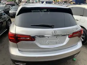 Acura MDX Advance and Entertainment Packages 4dr SUV (3.5L 6cyl 6A)