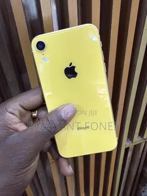 Apple iPhone XR 64 GB Yellow