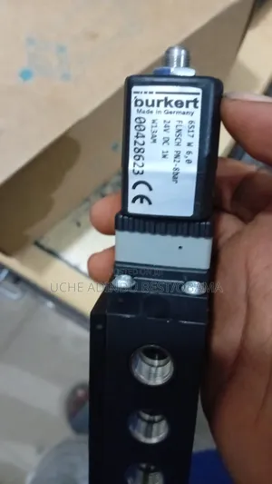 Burket Valve 6517 3/2 Way 1/4