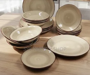 18 Ceramic Dinnerware Set