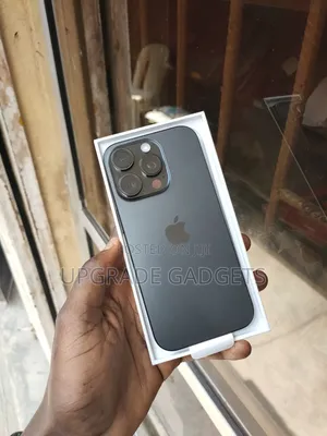 Apple iPhone 16 Pro 128 GB Black
