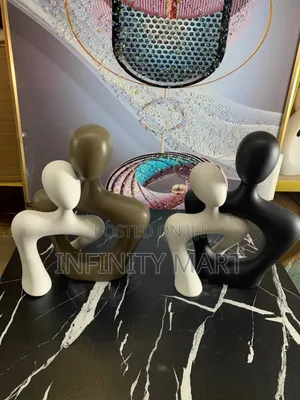 Modern Couple Decor