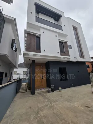 Furnished 6bdrm Duplex in Magodo Phase 2, Ikeja for sale